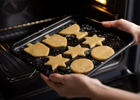 Miniatura: Babcia zdradza trik: posyp blachę do...