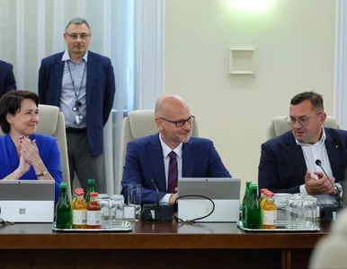 Miniatura: Niespodziewana zmiana w rządzie. Tusk...
