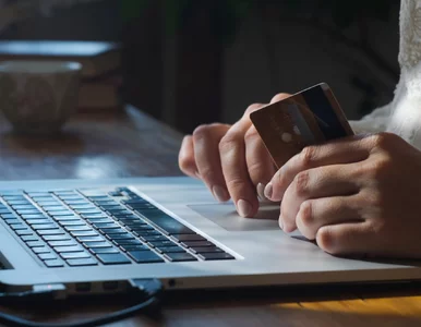 Miniatura: Nowe przelewy w bankach. Sprawdzą, komu...