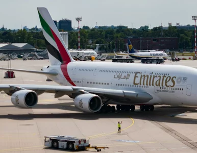 Miniatura: Tajemnicze zawieszki na bagażach. Linia...