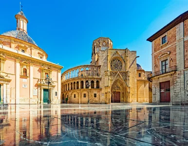 Miniatura: Trzy najlepsze miasta na wiosnę. Polecimy...