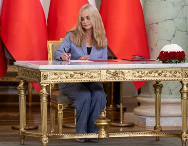 Miniatura: Kolejne zmiany w rządzie. Partyjni...