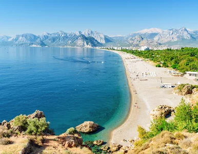 Miniatura: Oto plaża z najcieplejszą wodą w morzu....