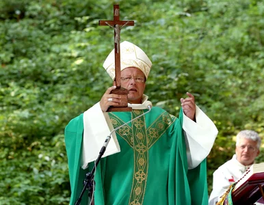 Miniatura: Archidiecezja łódzka bije na alarm. Chodzi...