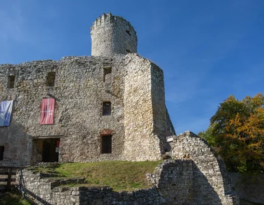 Miniatura: Polski zamek znów przyciągnie turystów....