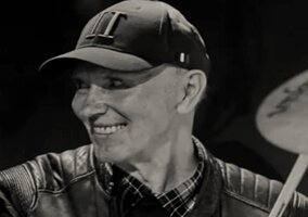 Miniatura: Nie żyje legenda Perfectu. Niedawno...