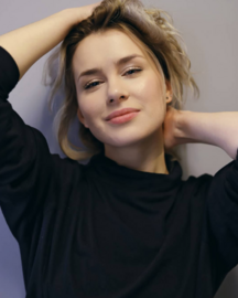 30-letnia Anna Maria-Sieklucka. Grała Laurę Biel w trylogii „365 dni”