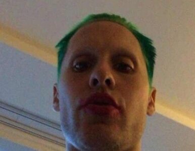 Jared Leto z zielonymi włosami. Przemiana w filmowego Jokera