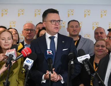 Miniatura: Hołownia chce odejść z polskiej polityki....