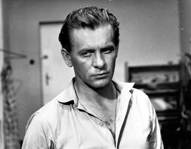 Miniatura: Wszyscy się od niego odwrócili. Polski...