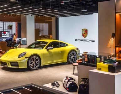 Miniatura: Miejsce spotkań sztuki, biznesu i motoryzacji