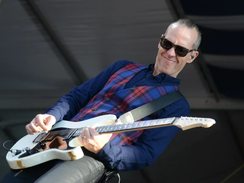 Gitarzysta No Doubt poważnie chory. Miał teraz wrócić na scenę