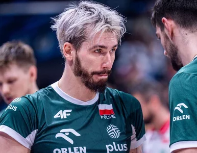 Miniatura: Krajobraz po ciosie ze środka...