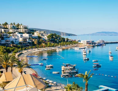 Miniatura: Gorący sezon na last minute trwa....