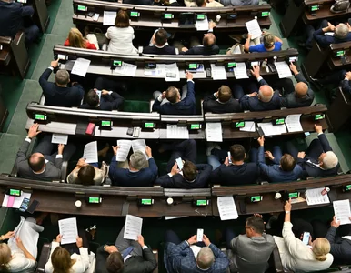 Miniatura: Pogrom w najnowszym sondażu. Aż cztery...