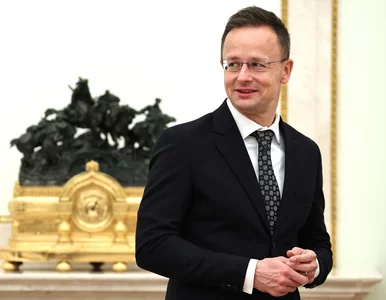 Miniatura: Szef MSZ Węgier liczy na zdjęcie sankcji z...