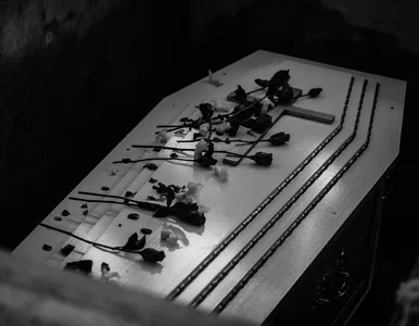 Miniatura: Kobieta obudziła się w trumnie. Skandal...