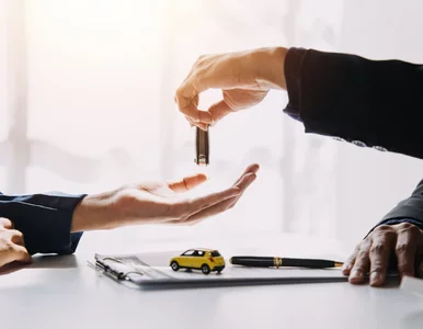 Miniatura: PKO Leasing rewolucjonizuje rynek:...