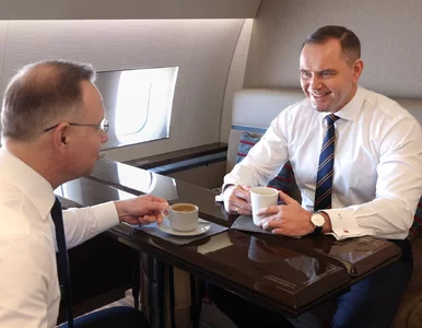 Miniatura: Wspólny lot Andrzeja Dudy i Karola...