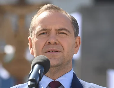 Miniatura: Tatuaże Nawrockiego wywołały poruszenie....