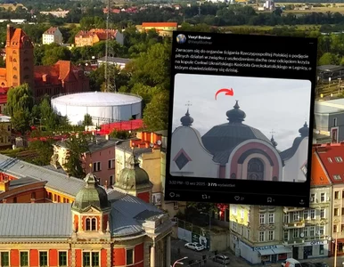 Miniatura: Zniszczyli dach świątyni i odcięli krzyż....