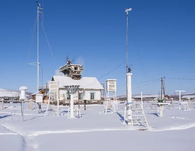 Miniatura: W dramatycznym zimnie żyje tu kilkaset...