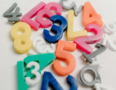 Miniatura: Litery to już za mało. Do walki o uwagę...