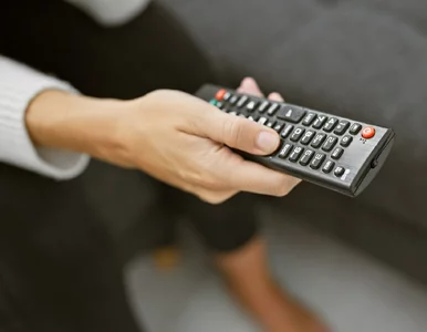 Miniatura: Nie każdy emeryt bez opłat RTV. Sprawdź,...