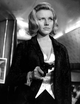 Miniatura: Honor Blackman, która wcieliła się w Pussy...