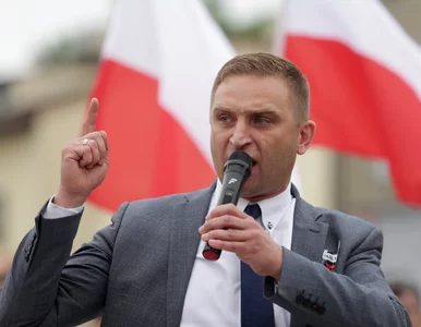 Miniatura: Bąkiewicz w prokuraturze. Najnowsza...