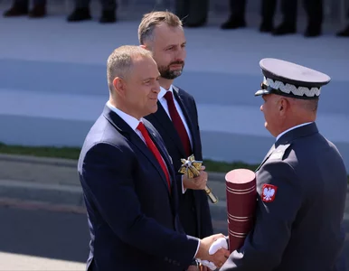 Miniatura: Najpierw bronił Nawrockiego, potem...