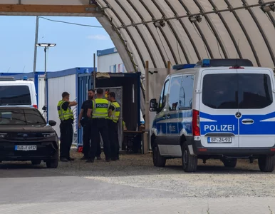 Miniatura: Niemcy zaostrzyły kontrole na granicach....