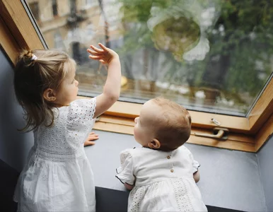 Miniatura: Nie ignoruj pleśni na parapecie!...