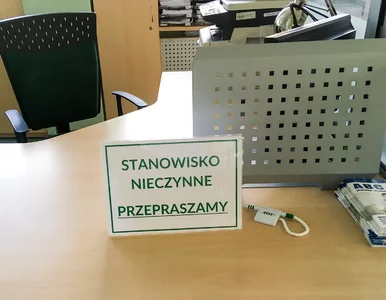 Miniatura: Walka o podwyżki. Urzędnicy chcą zabrać...