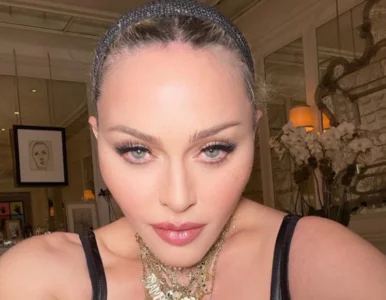 Miniatura: Madonna znowu szokuje. Twarz piosenkarki...