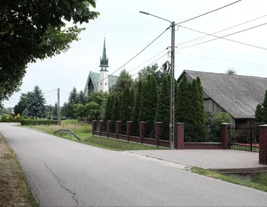 Miniatura: Gigantyczny zbiornik pod znakiem...