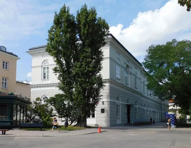 Miniatura: Pluskwy na Uniwersytecie Warszawskim....