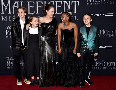 Angelina Jolie zabrała dzieci na premierę filmu „Czarownica 2”....