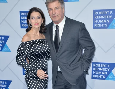 Miniatura: Hilaria Baldwin ćwiczy jogę po poronieniu....