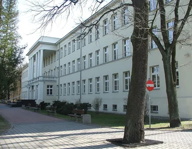 Miniatura: Włamanie do Akademii Sztuki Wojennej w...