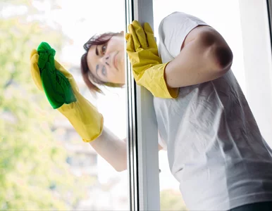 Miniatura: Dodaj to do wody i patrz, jak Twoje okna...