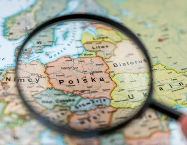 Miniatura: Warszawa zdetronizowana. Nowe przepisy...