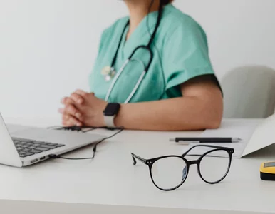 Miniatura: Leszczyna o relacji pacjent-lekarz: Ona...