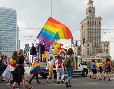 Miniatura: Rząd chce ułatwić korekcję płci. Szykuje...