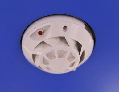 Miniatura: Czujniki dymu mogą nie działać? MSWiA...