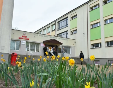 Miniatura: Dyrektor poniżał uczniów? Prestiżowe...