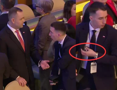 Miniatura: To on przyniósł woreczki nikotynowe...