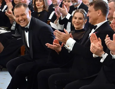 Miniatura: Nawrocki obok Sikorskiego. Kamery...