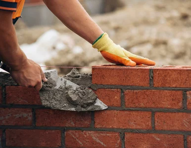 Miniatura: Budowlanka na krawędzi? Najnowsze dane o...