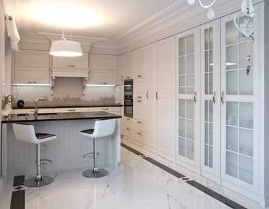 Miniatura: Mała kuchnia? Ten jeden trik projektantów...